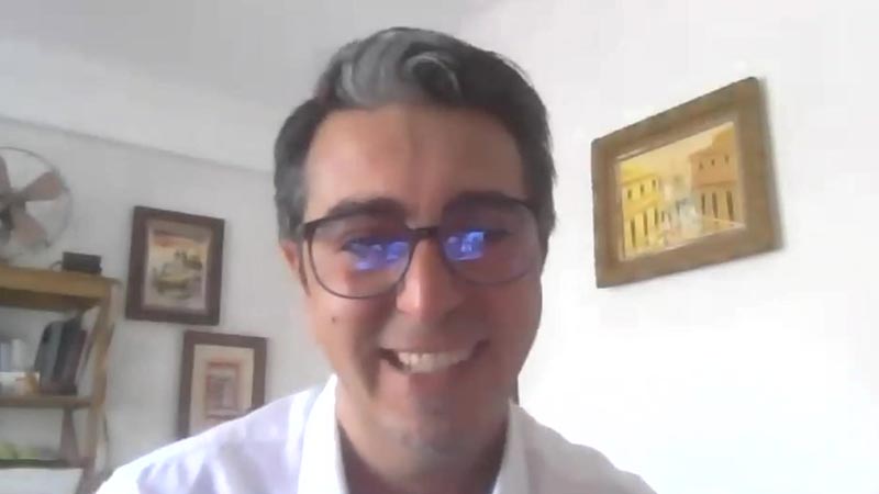 El desaf&iacute;o de formar maestros en el siglo XXI