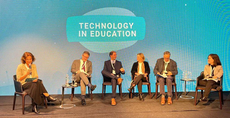 Denise Vaillant durante el panel "Investigación en educación y tecnología: hacia una agenda innovadora e inclusiva"