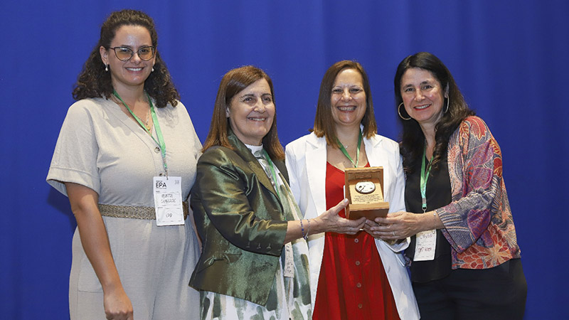 *Montserrat Cubillos, Cristina Rebollo, Daisy Imbert y Claudia Cabrera Borges 