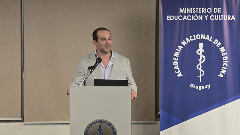 *Dr. Ulises Parada